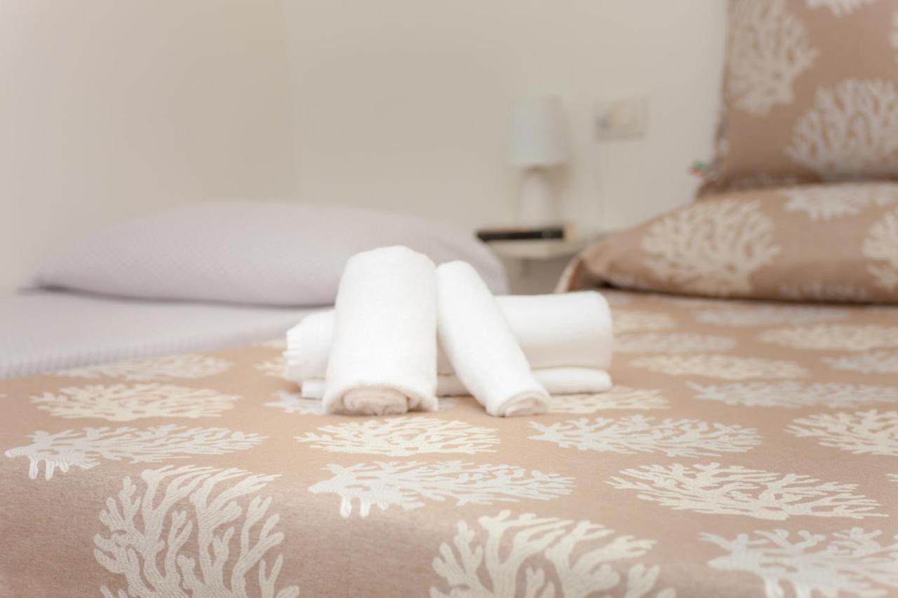 غولفو أرانتْشي Brezza B&B المظهر الخارجي الصورة